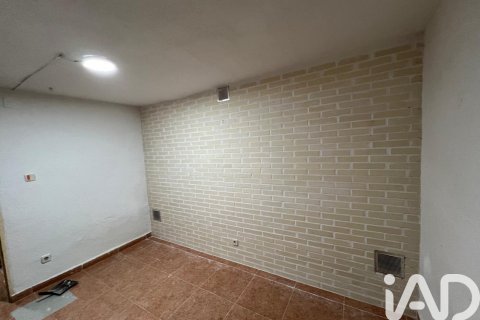 Komerciāls īpašums īrēšanai Madrid, Spānijā 1 istaba, 43 m2 Nr. 187560 - attēls 19