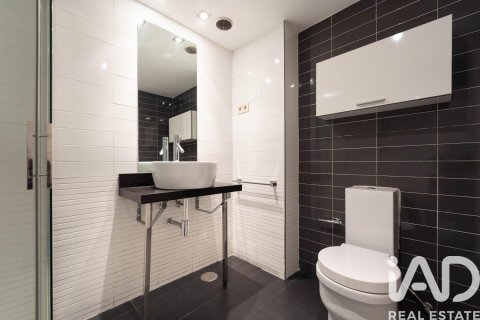 Huoneisto vuokrattavana Madrid, Espanja, 2 makuuhuonetta, 125 m2 No. 187562 - kuva 13