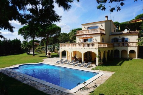 Willa w Santa Cristina d'Aro, Girona, Hiszpania 6 sypialni, 480 mkw. nr 176984 – zdjęcie 2