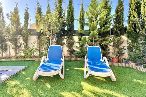 Villa en venta en Son Ferrer, Mallorca, España 4 dormitorios, 190 m2 No. 179675 - foto 5