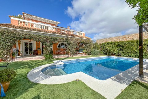 Villa El Toro, Mallorca, Spānijā 4 istabas, 340 m2 Nr. 179676