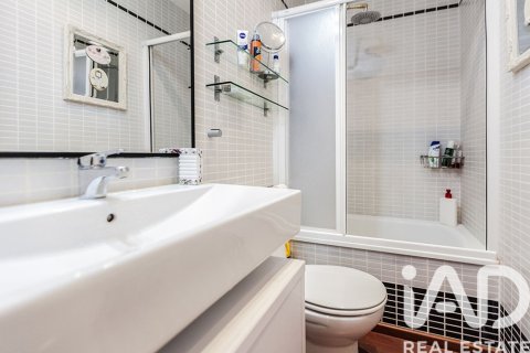 Dzīvoklis pārdošanā Barcelona, Spānijā 1 istaba, 50.64 m2 Nr. 152284 - attēls 8