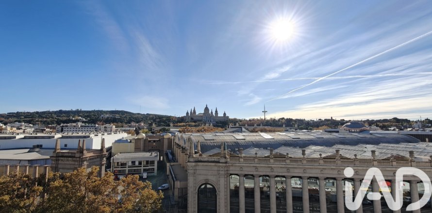 Lägenhet i Barcelona, Spanien 3 sovrum, 78 kvm. Nr. 152283