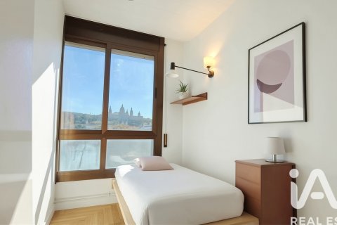 Lägenhet till salu i Barcelona, Spanien 3 sovrum, 78 kvm. Nr. 152283 - foto 27