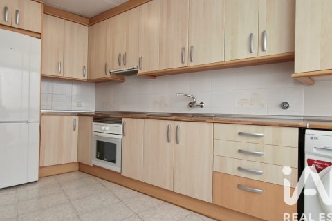 Lägenhet till salu i Barcelona, Spanien 3 sovrum, 78 kvm. Nr. 152283 - foto 21