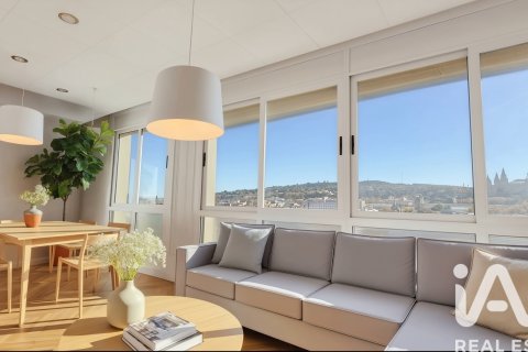 Lägenhet till salu i Barcelona, Spanien 3 sovrum, 78 kvm. Nr. 152283 - foto 3