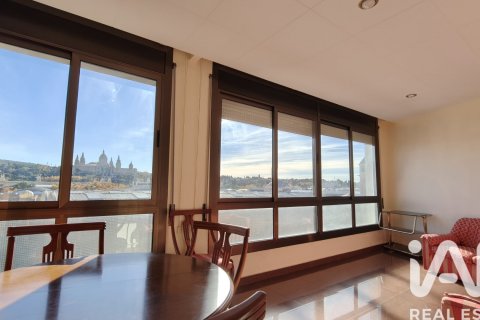 Lägenhet till salu i Barcelona, Spanien 3 sovrum, 78 kvm. Nr. 152283 - foto 5