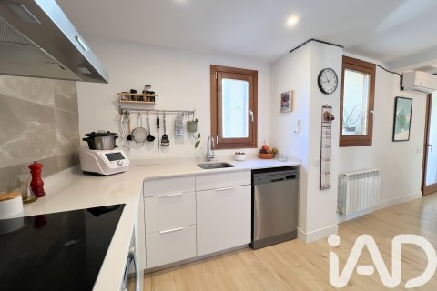Apartament w Vic, Barcelona, Hiszpania 3 sypialnie, 119 mkw. nr 152280 – zdjęcie 24