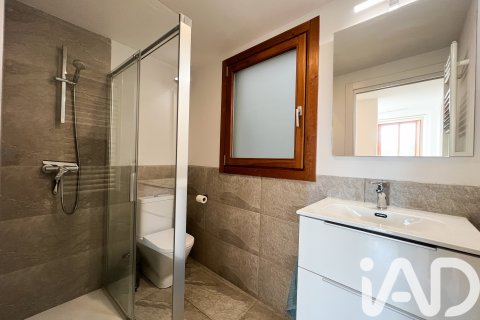 Apartament w Vic, Barcelona, Hiszpania 3 sypialnie, 119 mkw. nr 152280 – zdjęcie 18