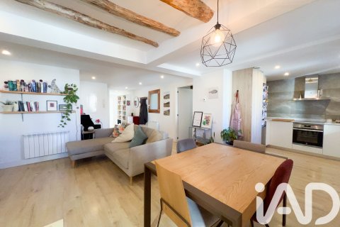Apartament w Vic, Barcelona, Hiszpania 3 sypialnie, 119 mkw. nr 152280 – zdjęcie 26