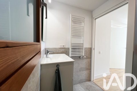 Apartament w Vic, Barcelona, Hiszpania 3 sypialnie, 119 mkw. nr 152280 – zdjęcie 19