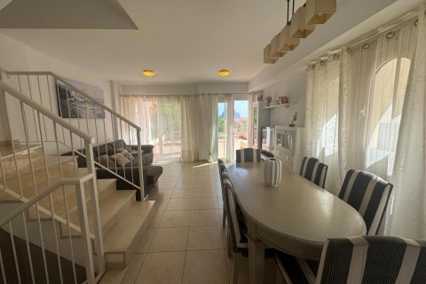 Villa for sale in Calpe, Alicante, Spain 3 bedrooms, 165 sq.m. No. 196217 - photo 4