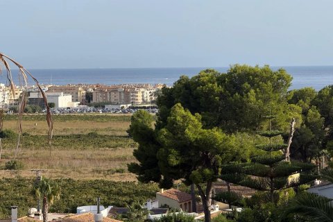 Villa for sale in Moraira, Alicante, Spain 4 bedrooms, 360 sq.m. No. 196216 - photo 2