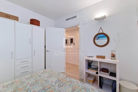 Penthouse for sale in Vilanova i la Geltru, Barcelona, Spain 4 bedrooms, 95 sq.m. No. 196221 - photo 21