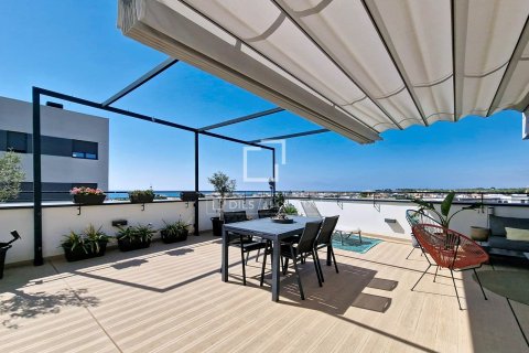 Penthouse for sale in Vilanova i la Geltru, Barcelona, Spain 4 bedrooms, 95 sq.m. No. 196221 - photo 28
