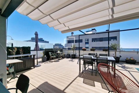 Penthouse for sale in Vilanova i la Geltru, Barcelona, Spain 4 bedrooms, 95 sq.m. No. 196221 - photo 27