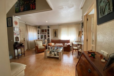 House for sale in Alicante, Spain 3 bedrooms, 120 sq.m. No. 165879 - photo 23