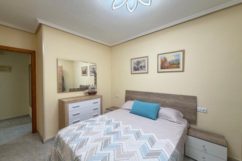 Wohnung zum Verkauf in Torrevieja, Alicante, Spanien 3 Schlafzimmer, 107 m2 Nr. 165877 - Foto 12