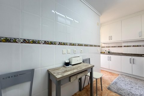 Dzīvoklis pārdošanā Torrevieja, Alicante, Spānijā 3 istabas, 95 m2 Nr. 165882 - attēls 7