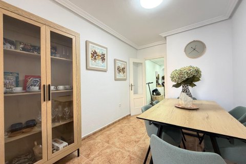 Dzīvoklis pārdošanā Torrevieja, Alicante, Spānijā 3 istabas, 95 m2 Nr. 165882 - attēls 26