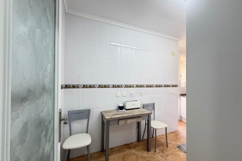Dzīvoklis pārdošanā Torrevieja, Alicante, Spānijā 3 istabas, 95 m2 Nr. 165882 - attēls 6