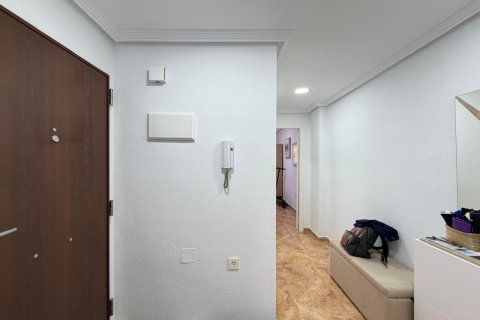 Dzīvoklis pārdošanā Torrevieja, Alicante, Spānijā 3 istabas, 95 m2 Nr. 165882 - attēls 4