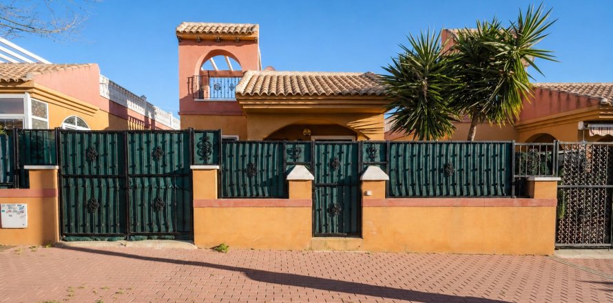 Appartamento a Torrevieja, Alicante, Spagna 79 mq. N° 165880