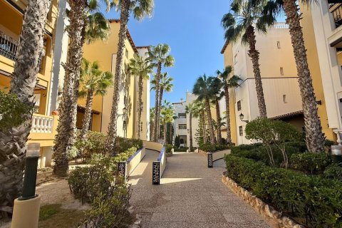 Wohnung zum Verkauf in Torrevieja, Alicante, Spanien 2 Schlafzimmer, 65 m2 Nr. 165878 - Foto 3