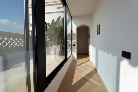 Penthouse à vendre à Barcelona, Espagne, 4 chambres, 185 m2 No. 153945 - photo 9