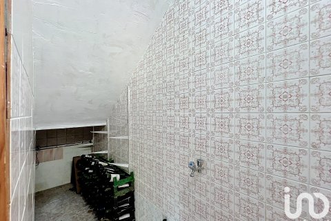 Talo myytävänä Castellvi de Rosanes, Barcelona, Espanja, 4 makuuhuonetta, 188 m2 No. 153940 - kuva 7