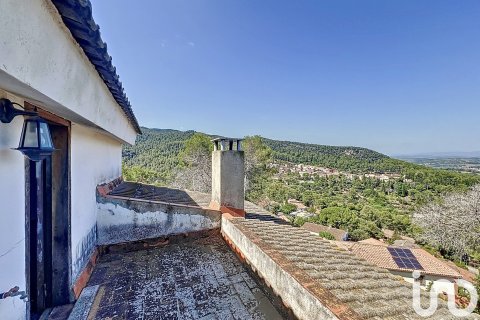 Talo myytävänä Castellvi de Rosanes, Barcelona, Espanja, 4 makuuhuonetta, 188 m2 No. 153940 - kuva 21