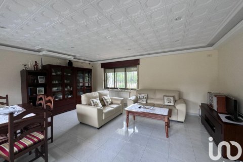 Dom w Chozas de Abajo, Leon, Hiszpania 4 sypialnie, 244 mkw. nr 153944 – zdjęcie 25