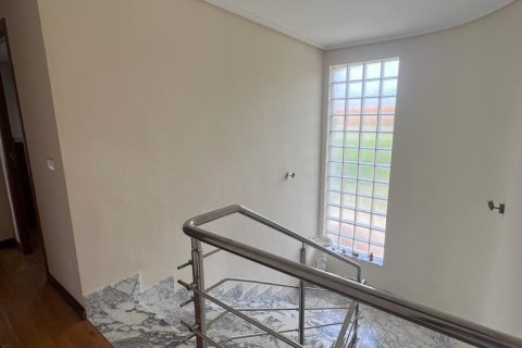 Dom w Chozas de Abajo, Leon, Hiszpania 4 sypialnie, 244 mkw. nr 153944 – zdjęcie 20