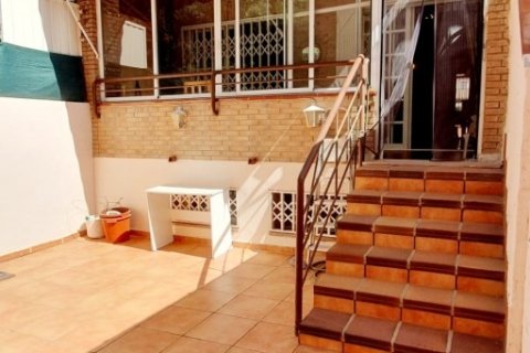 Продажа дома в Аликанте, Испания 5 спален, 349м2 №153939 - фото 11