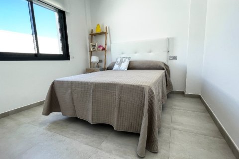 Villa zum Verkauf in Pilar de la Horadada, Alicante, Spanien 3 Schlafzimmer, 116 m2 Nr. 145848 - Foto 9