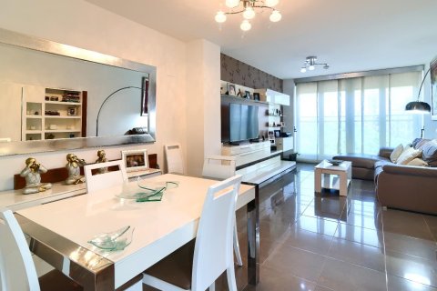 Apartment for sale Valencia, Spain 4 bedrooms, 145 sq.m. No. 133313 - photo 1
