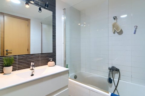 Apartment for sale Valencia, Spain 4 bedrooms, 145 sq.m. No. 133313 - photo 25
