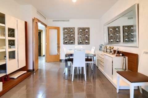 Apartment for sale Valencia, Spain 4 bedrooms, 145 sq.m. No. 133313 - photo 17