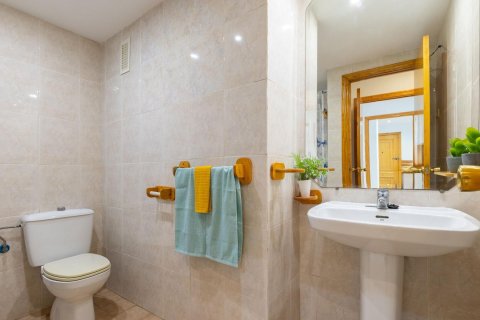 Apartamento en venta Valencia, València, España 3 dormitorios, 105 m2 No. 133314 - foto 18