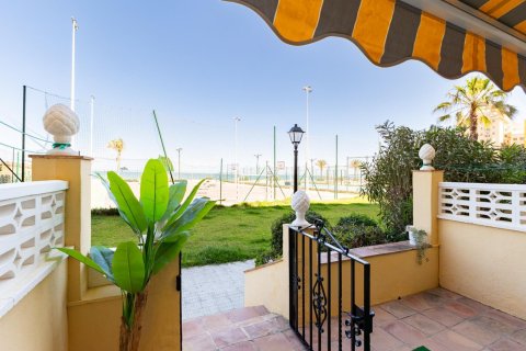 Apartamento en venta Valencia, València, España 3 dormitorios, 105 m2 No. 133314 - foto 2