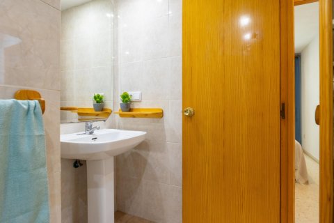 Apartamento en venta Valencia, València, España 3 dormitorios, 105 m2 No. 133314 - foto 16