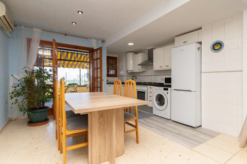 Apartamento en venta Valencia, València, España 3 dormitorios, 105 m2 No. 133314 - foto 23
