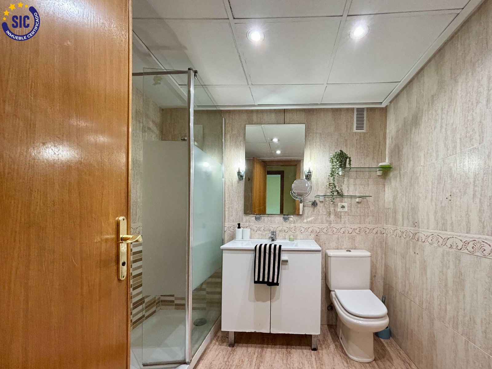 Apartment à Valencia, Espagne 2 chambres, 88 m2 No. 133316
