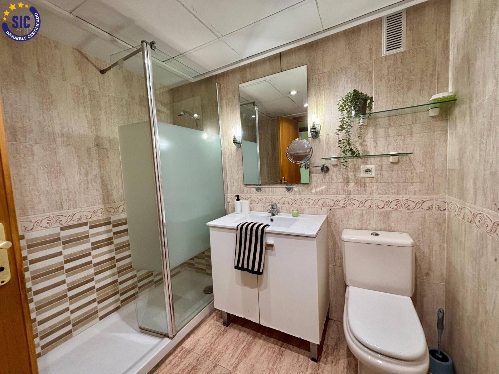 Apartment à Valencia, Espagne 2 chambres, 88 m2 No. 133316
