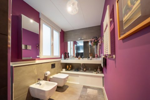 Apartamento en venta Valencia, València, España 4 dormitorios, 256 m2 No. 133315 - foto 26