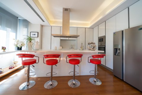 Apartamento en venta Valencia, València, España 4 dormitorios, 256 m2 No. 133315 - foto 16