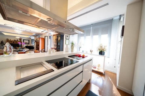 Apartamento en venta Valencia, València, España 4 dormitorios, 256 m2 No. 133315 - foto 19