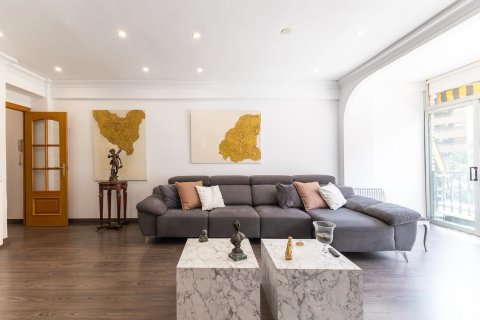 Apartment for sale Valencia, Spain 3 bedrooms, 104 sq.m. No. 133317 - photo 30