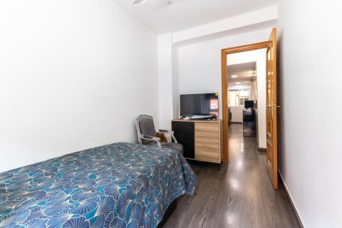 Apartment for sale Valencia, Spain 3 bedrooms, 104 sq.m. No. 133317 - photo 7