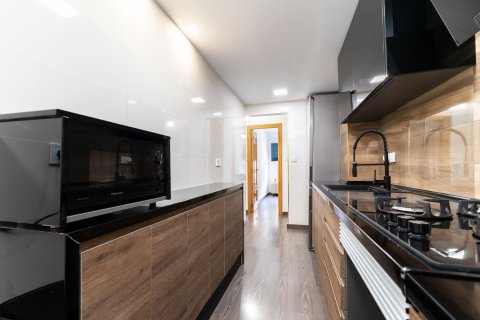 Apartment for sale Valencia, Spain 3 bedrooms, 104 sq.m. No. 133317 - photo 22